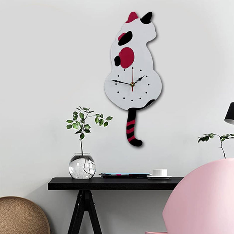 Wanduhr im Katzen-Design - Kreative Katzen-Pendeluhr - Dekorative Uhr für Wohnzimmer oder Kinderzimmer - Schwarz und Weiß